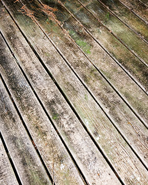 Four Benefits of Deck Cleaning Services